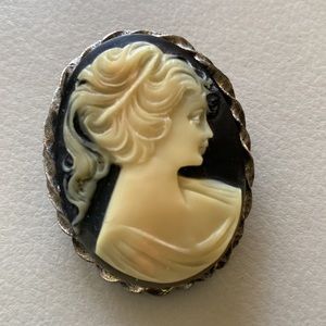 Beautiful black Bakelite shell cameo brooch